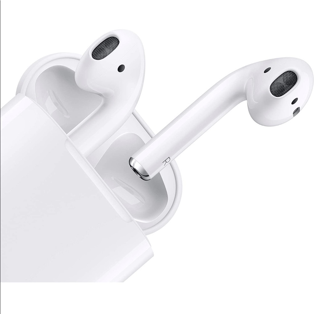 Apple AirPods (2nd gen) + case